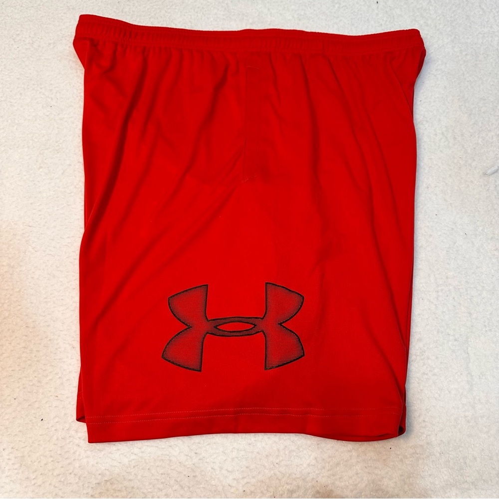Under Armour Men's Red Shorts